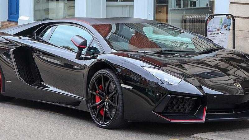 Lamborghini Aventador