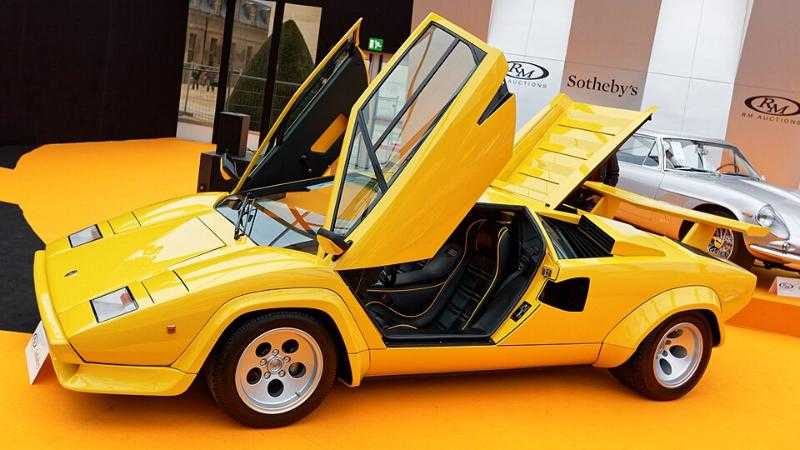 Lamborghini Countach LP400 S