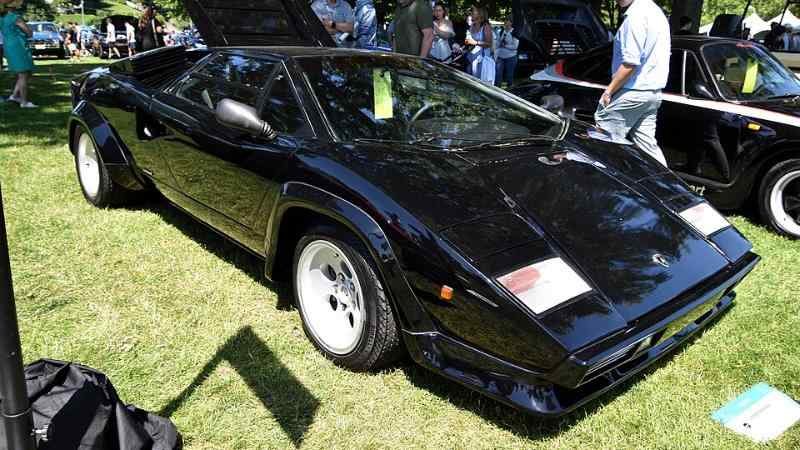 Lamborghini Countach LP500 S