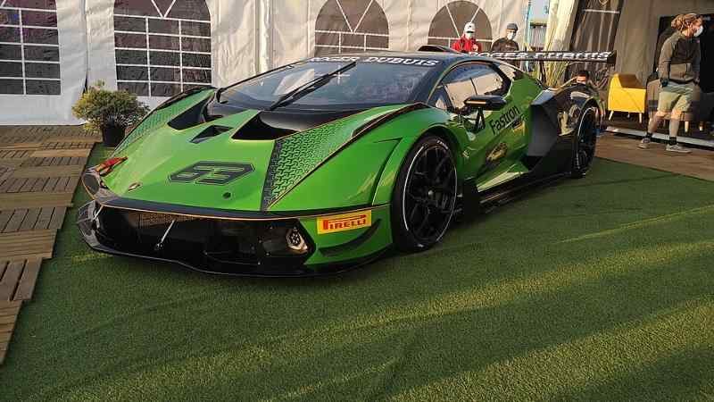 Lamborghini Essenza SCV12