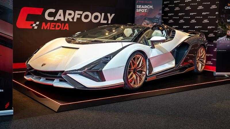 Lamborghini Sián Roadster